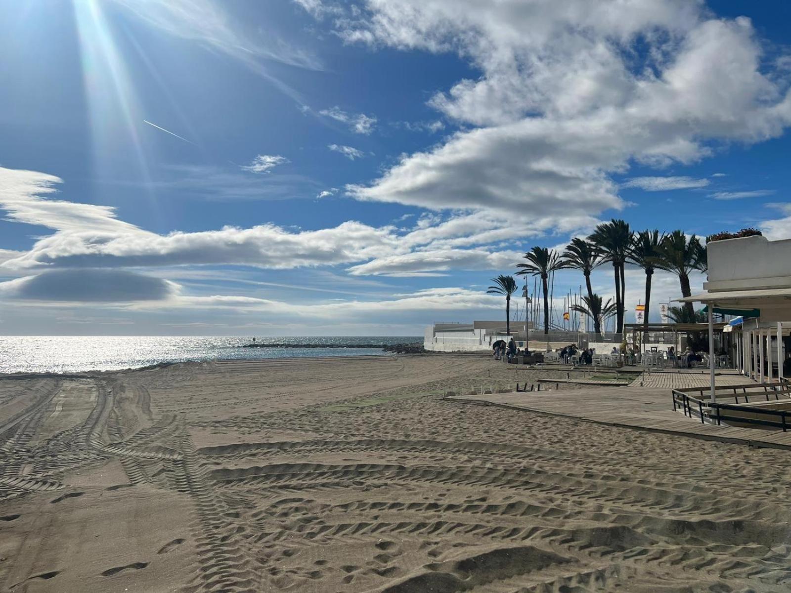 Apartamento Centrico Marbella Con Vista A Mar Luaran gambar
